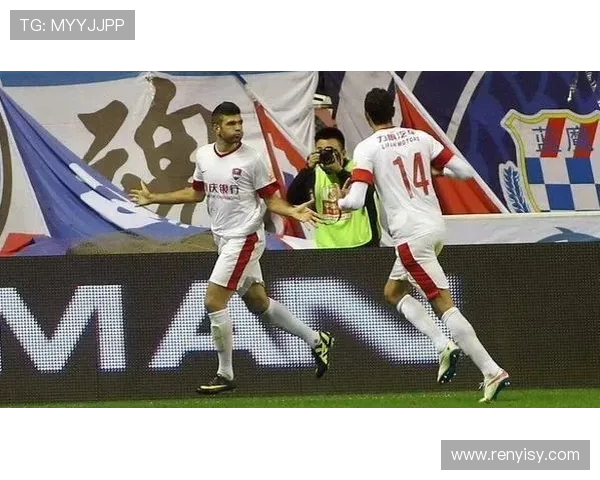 中超精彩对决长春亚泰迎战重庆力帆全力争胜展现球队实力